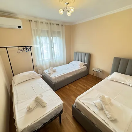 Skanderbeg Square 02 Apartamento