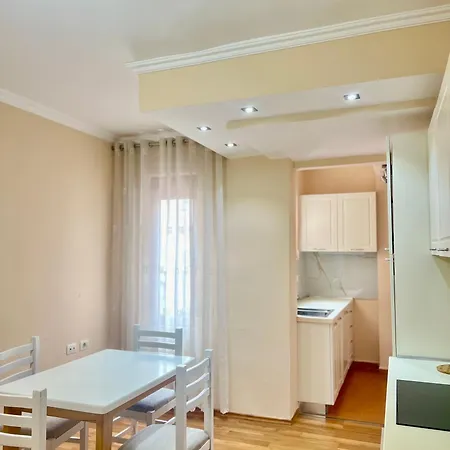 Skanderbeg Square 02 Apartment *